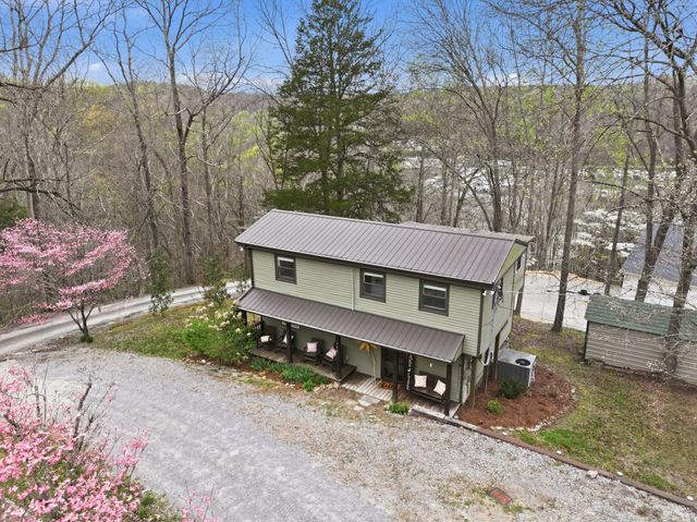 716 Still Point Rd, Smithville, TN 37166