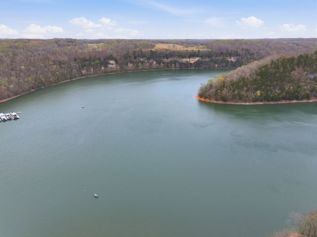 716 Still Point Rd, Smithville, TN 37166