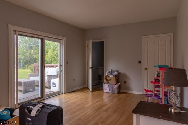 4 Fox Chase Rd, White Twp., NJ 07863
