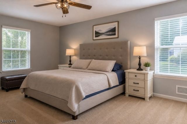 4 Fox Chase Rd, White Twp., NJ 07863