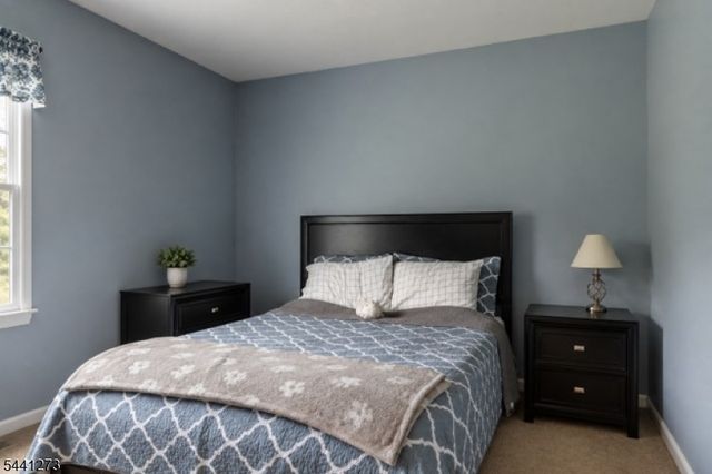 4 Fox Chase Rd, White Twp., NJ 07863