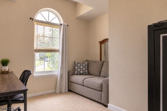 4 Fox Chase Rd, White Twp., NJ 07863
