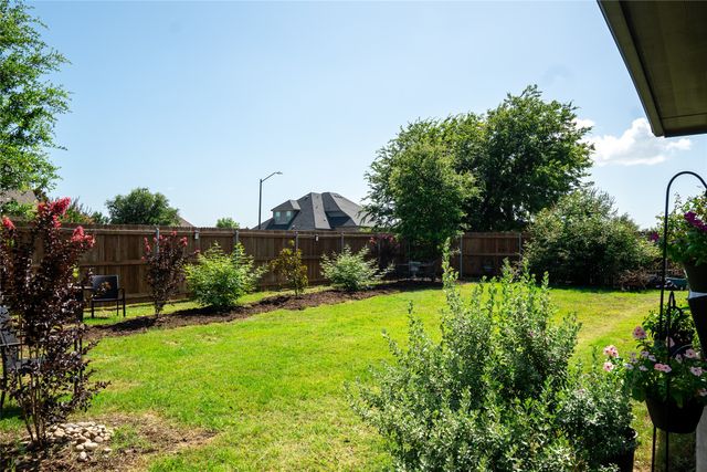600 Bush Avenue, Waxahachie, TX 75165