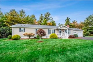 3905 Pheasant Lane, Middleboro, MA 02346