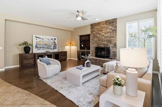 691 Center Stage Glen, Escondido, CA 92025