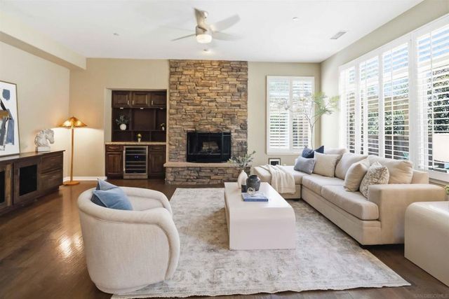 691 Center Stage Glen, Escondido, CA 92025