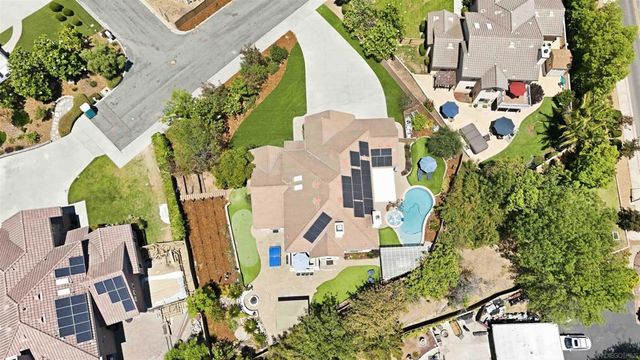 691 Center Stage Glen, Escondido, CA 92025