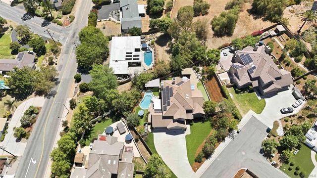 691 Center Stage Glen, Escondido, CA 92025