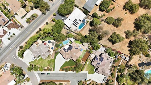 691 Center Stage Glen, Escondido, CA 92025