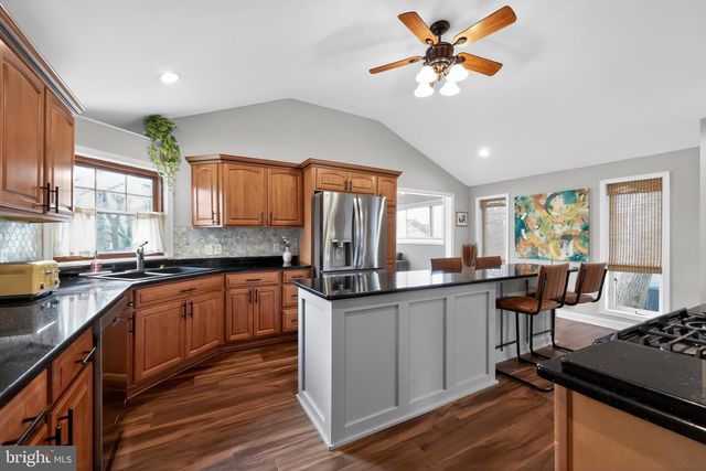 208 RICHEY AVE, Collingswood, NJ 08107