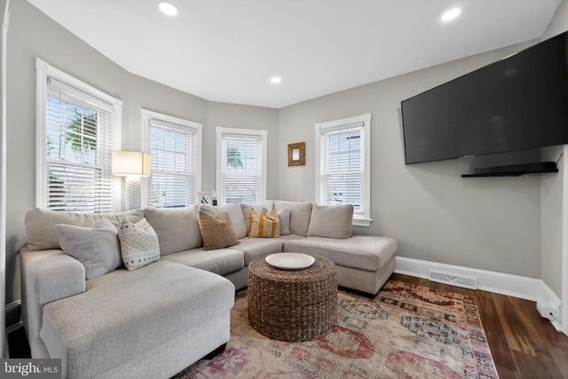 208 RICHEY AVE, Collingswood, NJ 08107