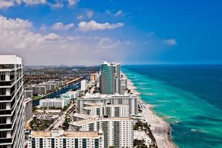 2200 E Hallandale Beach Blvd 303, Hallandale Beach, FL 33009