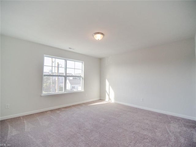 9630 Worth ST, Norfolk, VA 23503