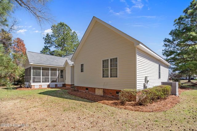 1953 Cherry Stone Lane, Greenville, NC 27858