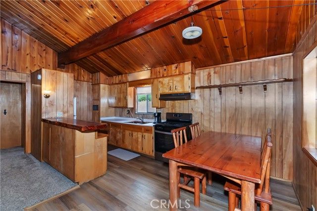 43115 Moonridge Road, Big Bear Lake, CA 92315