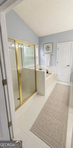 326 Canterbury Place Drive, Suwanee, GA 30024