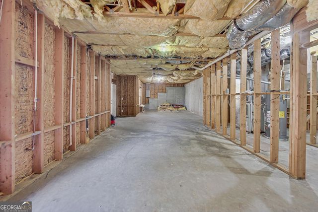 326 Canterbury Place Drive, Suwanee, GA 30024