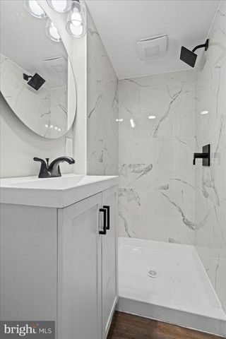 306 CAPITOL CT, Baltimore, MD 21221