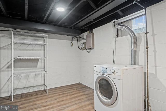 306 CAPITOL CT, Baltimore, MD 21221