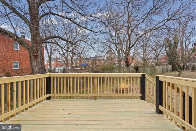 306 CAPITOL CT, Baltimore, MD 21221