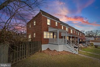 306 CAPITOL CT, Baltimore, MD 21221