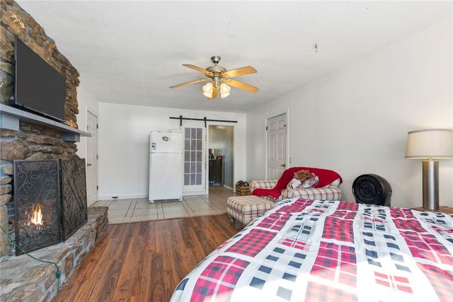 16295 Cypress Lane, Rogers, AR 72756