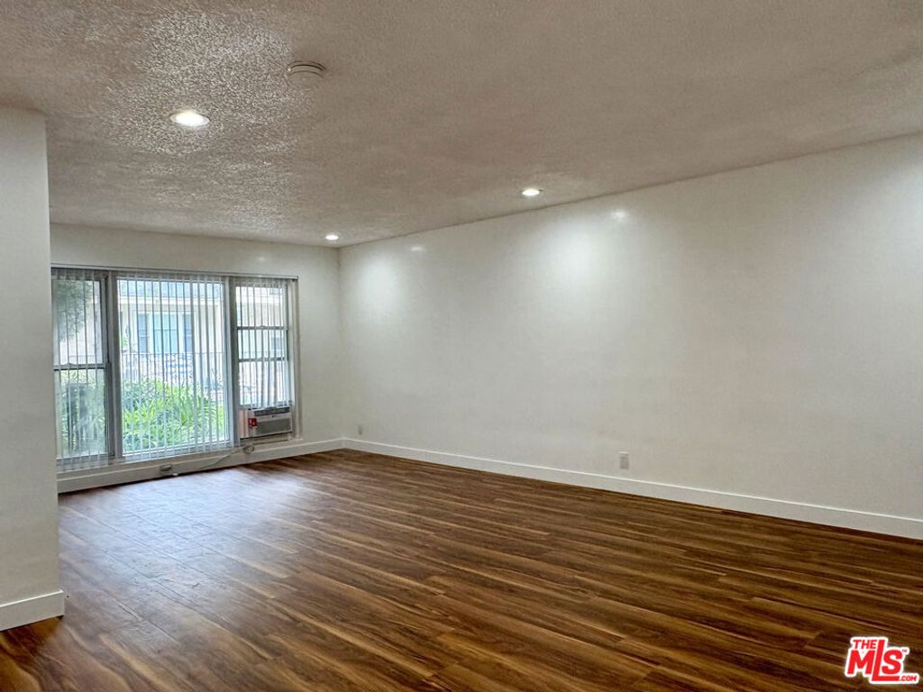 11670 W Sunset Boulevard 109, Los Angeles, CA 90049 — photo 3