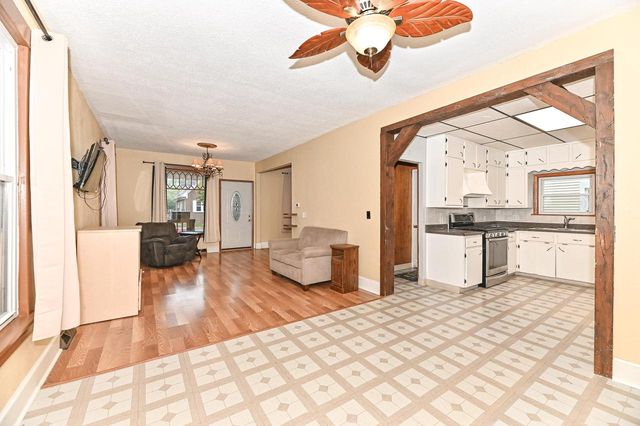 2159 Clarence AVENUE, Racine, WI 53405