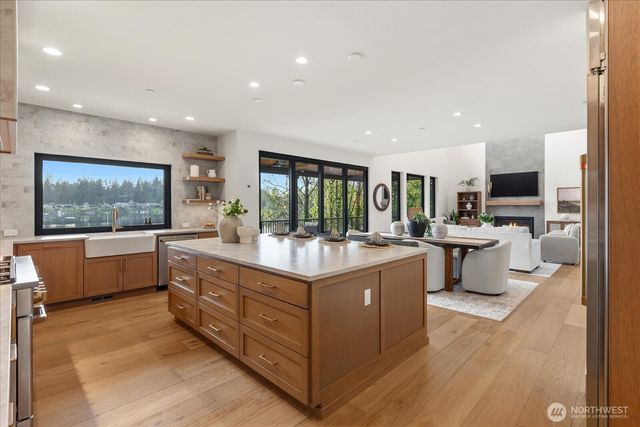 17333 191st Avenue NE, Woodinville, WA 98072