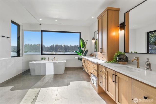 17333 191st Avenue NE, Woodinville, WA 98072