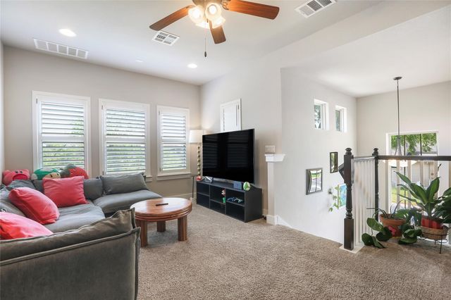 9407 McKnight LOOP 9, Austin, TX 78717