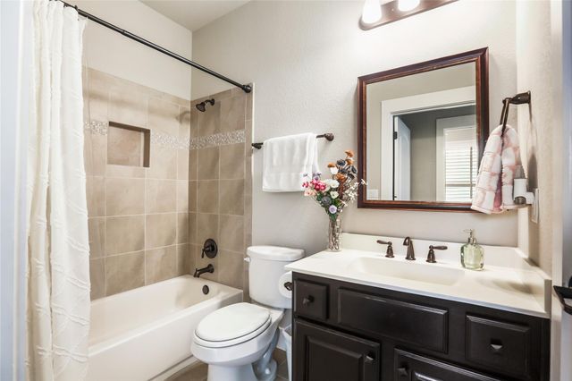 9407 McKnight LOOP 9, Austin, TX 78717