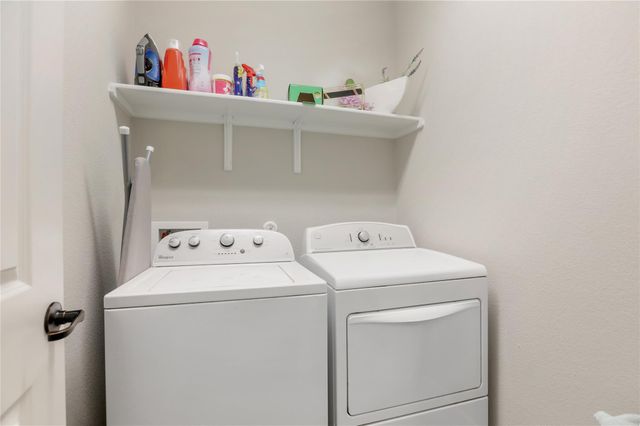 9407 McKnight LOOP 9, Austin, TX 78717
