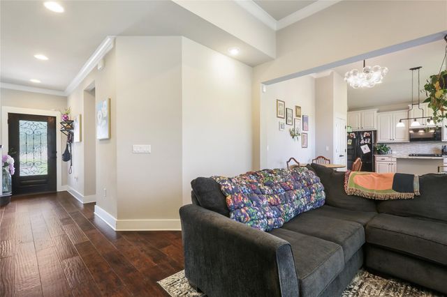 9407 McKnight LOOP 9, Austin, TX 78717