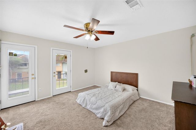 6975 Chasewood Drive, Houston, TX 77489