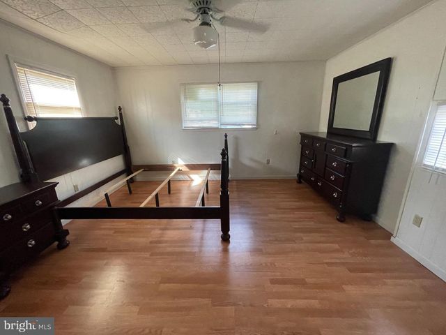 301 302 Mocanaqua Ln #Glen 3, Earleville, MD 21919