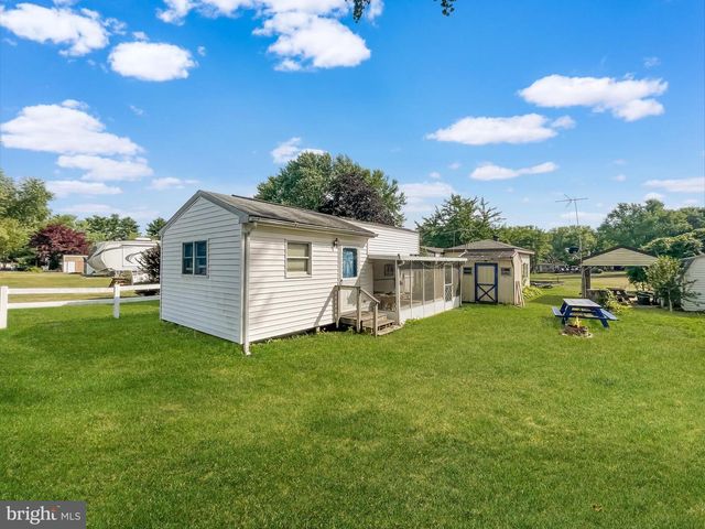 301 302 Mocanaqua Ln #Glen 3, Earleville, MD 21919
