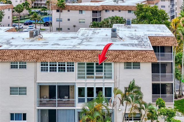 2500 SW 81st Ave 402, Davie, FL 33324