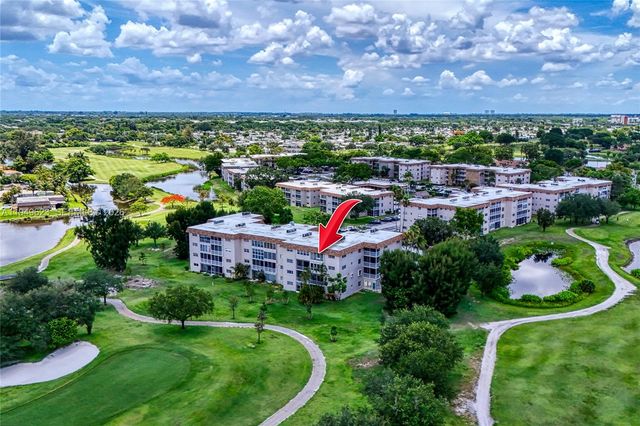 2500 SW 81st Ave 402, Davie, FL 33324