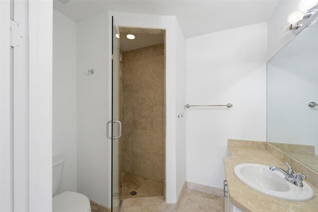 2515 NE 18th Street, Fort Lauderdale, FL 33305