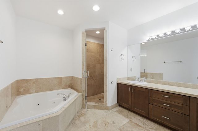 2515 NE 18th Street, Fort Lauderdale, FL 33305