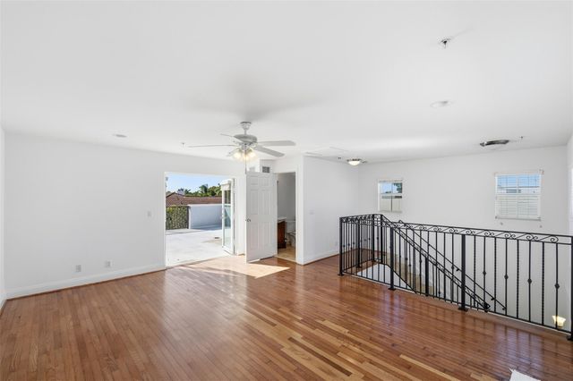 2515 NE 18th Street, Fort Lauderdale, FL 33305