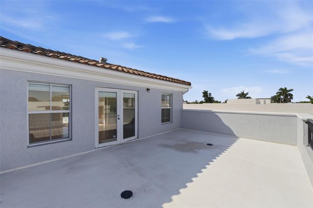 2515 NE 18th Street, Fort Lauderdale, FL 33305