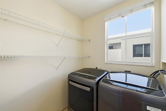 2515 NE 18th Street, Fort Lauderdale, FL 33305