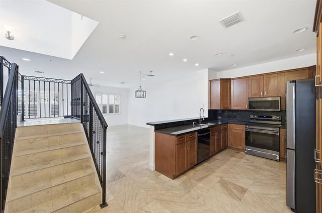 2515 NE 18th Street, Fort Lauderdale, FL 33305