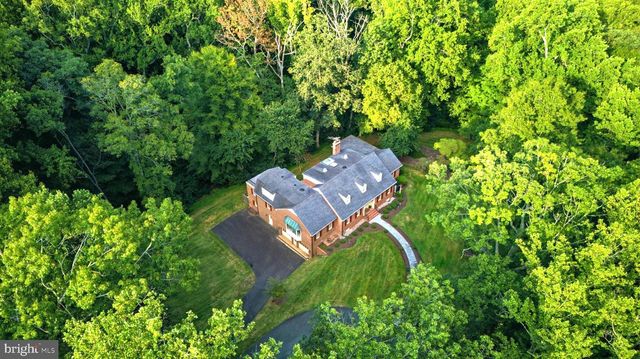 9187 OLD DOMINION DR, Mclean, VA 22102