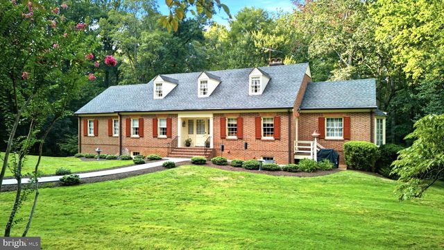 9187 OLD DOMINION DR, Mclean, VA 22102