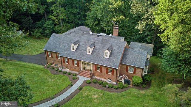 9187 OLD DOMINION DR, Mclean, VA 22102
