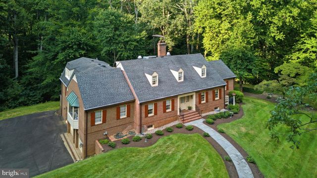 9187 OLD DOMINION DR, Mclean, VA 22102