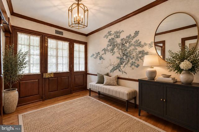 9187 OLD DOMINION DR, Mclean, VA 22102